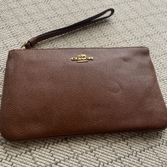 Handbags - Coach Wristlet